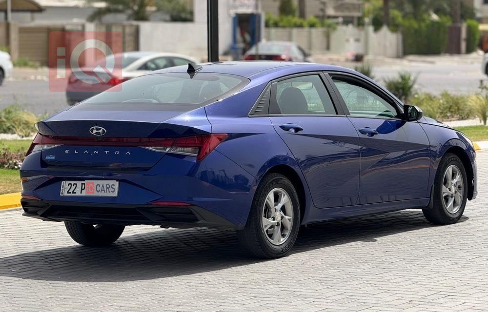 هیوندای ئەلەنترا